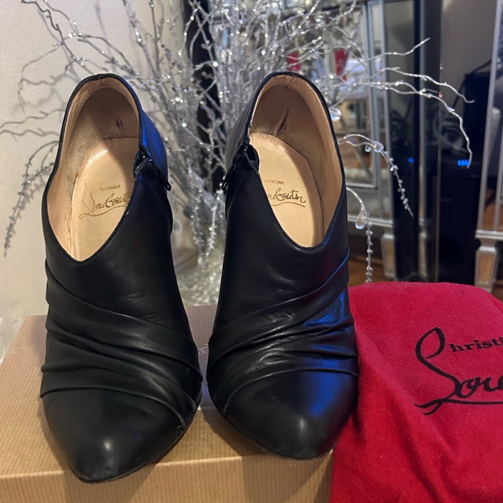 SOLD - Christian Louboutin Booties Black Calf Skin 100mm